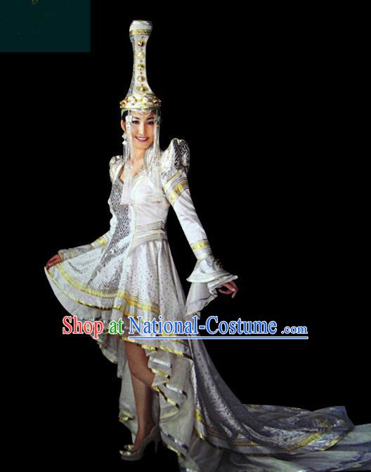 Traditional Chinese Mongol Nationality Dance Costume Princess Trailing Dress, Chinese Mongolian Minority Nationality Embroidery Mongolian Robe Clothing for Women