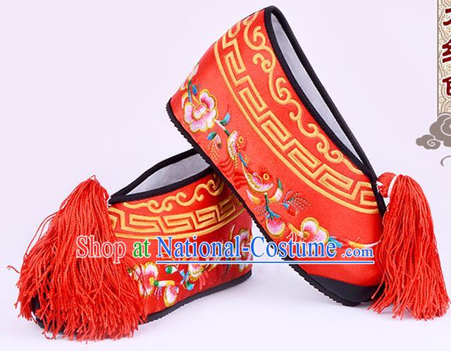 Traditional Beijing Opera Hua Tan Embroidered Shoes Young Lady Princess Shoes, Ancient Chinese Peking Opera Diva Red Blood Stained Shoes