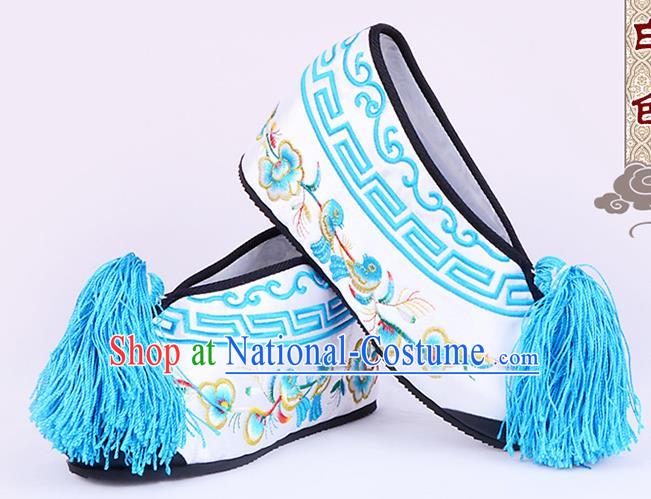 Traditional Beijing Opera Hua Tan Embroidered Shoes Young Lady Princess Shoes, Ancient Chinese Peking Opera Diva White Blood Stained Shoes