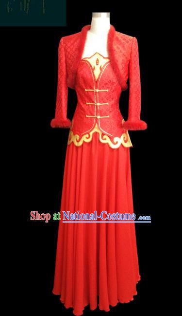 Traditional Chinese Mongol Nationality Dance Costume Red Wedding Mongolian Clothing, Chinese Mongolian Minority Nationality Young Lady Embroidery Dress for Women