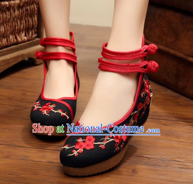 Asian Chinese Black Cloth Embroidered Shoes, Traditional China Princess Shoes Hanfu Embroidery Wintersweet Shoes for Women