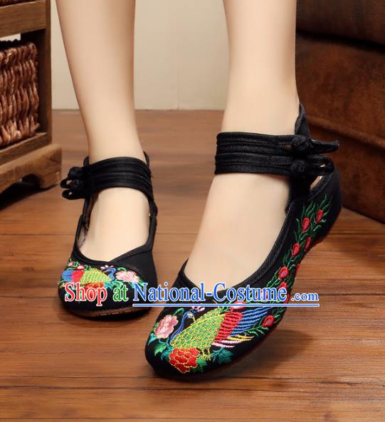 Traditional Chinese National Black Embroidered Shoes, China Princess Embroidery Phoenix Peony Shoes for Women