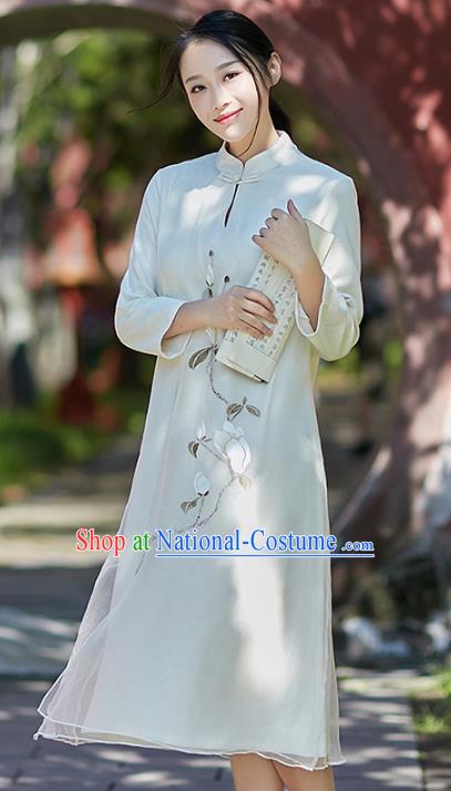 Traditional Chinese National Costume Hanfu Painting Magnolia White Qipao Dress, China Tang Suit Cheongsam for Women