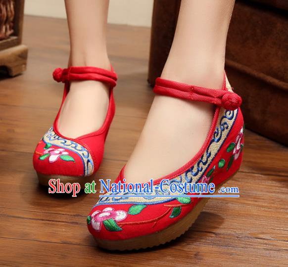 Traditional Chinese National Hanfu Embroidery Flowers Red Shoes, China Princess Embroidered Shoes for Women