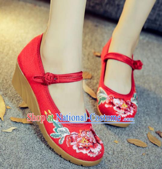 Traditional Chinese National Hanfu Embroidery Peony Red Shoes, China Embroidered Shoes for Women