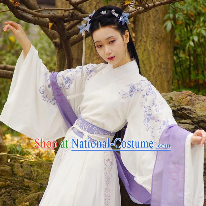 Traditional Chinese Han Dynasty Nobility Lady Costume, China Ancient Princess Embroidered Hanfu Clothing for Women