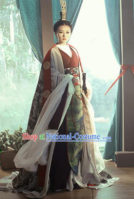 Traditional Chinese Ancient Swordswoman Costume, China Ming Dynasty Chivalrous Women Clothing