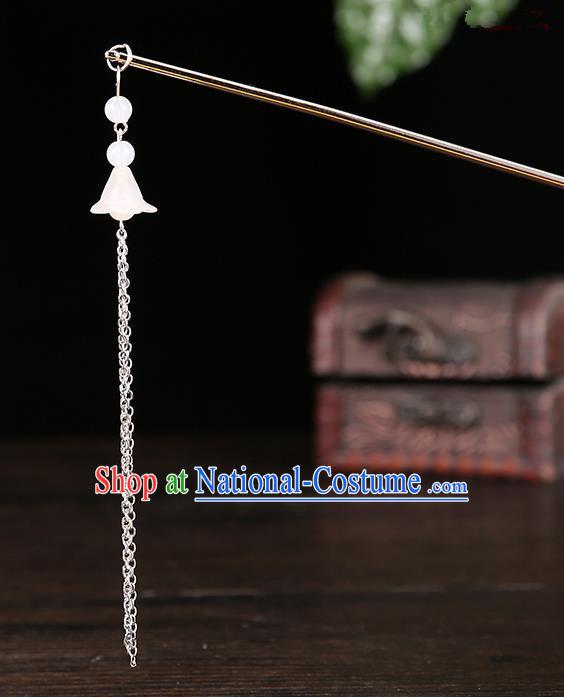 Handmade Asian Chinese Classical Hair Accessories Ancient White Tassel Step Shake Hairpins for Women