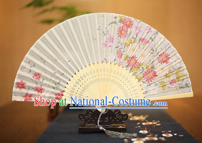 Traditional Chinese Crafts Printing Flowers White Folding Fan, China Sensu Paper Fans for Women