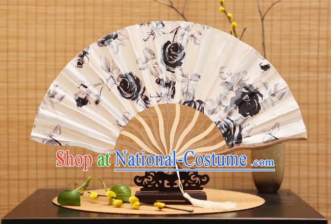 Traditional Chinese Crafts Printing White Silk Folding Fan Sensu Fans for Women