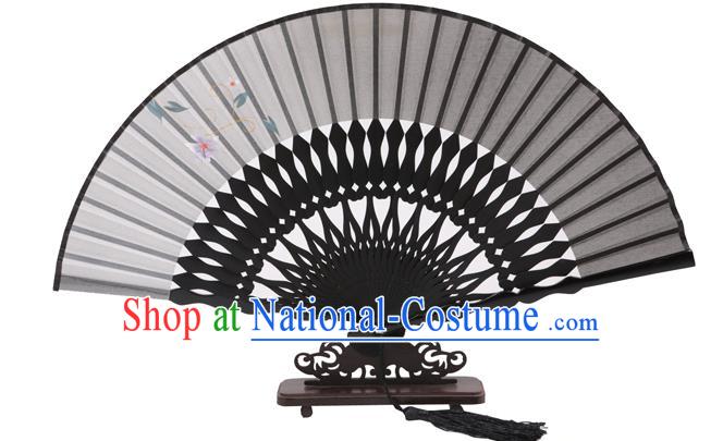 Traditional Chinese Crafts Hand Painting Flowers Folding Fan, China Handmade Grey Silk Bamboo Fans for Women