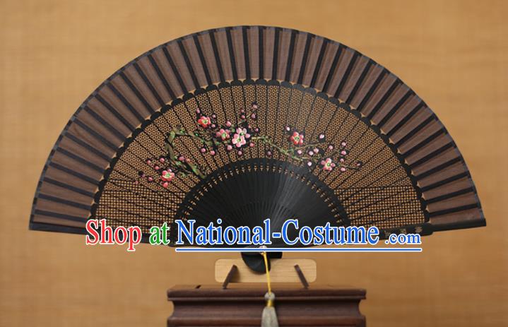 Traditional Chinese Crafts Hand Painting Plum Blossom Folding Fan, China Handmade Silk Fans for Women