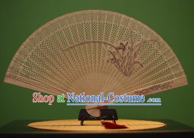 Traditional Chinese Crafts Sandalwood Folding Fan, China Handmade Carving Orchid Incienso Fans for Women