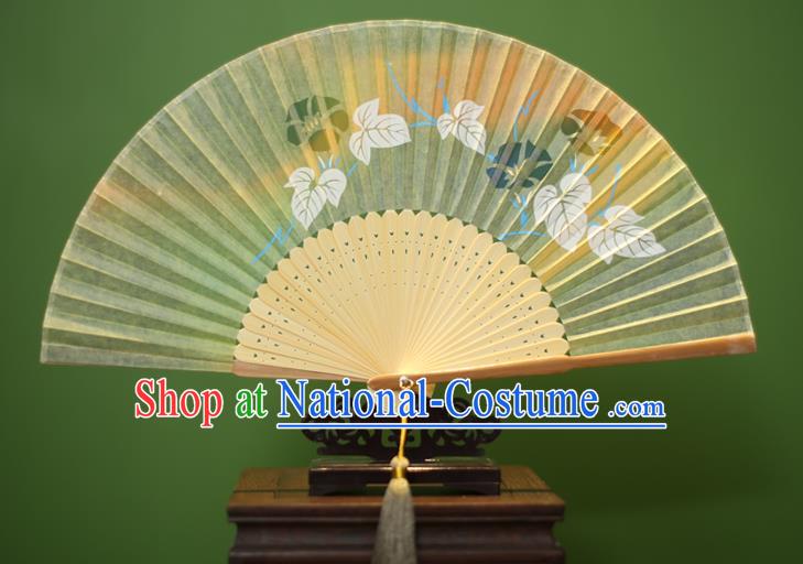 Traditional Chinese Crafts Printing Petunia Folding Fan, China Handmade Classical Silk Fans for Women