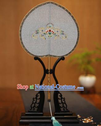 Traditional Chinese Crafts Tapestry Silk Palace Fan, China Printing Princess Silk Flat Peach Fans for Women