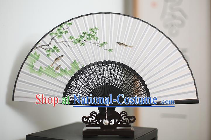 Traditional Chinese Crafts Printing Maple Leaf Classical Folding Fan, China Handmade Silk Fans for Women