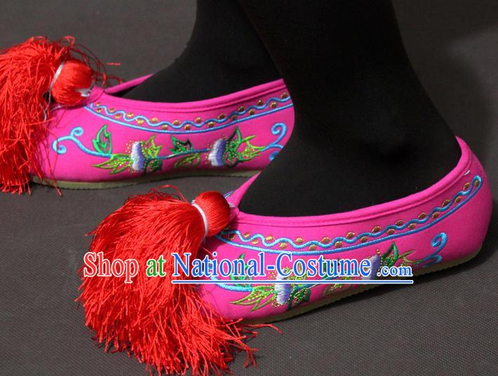 Traditional China Beijing Opera Actress Embroidery Pink Shoes, Chinese Peking Opera Diva Blood Stained Shoes