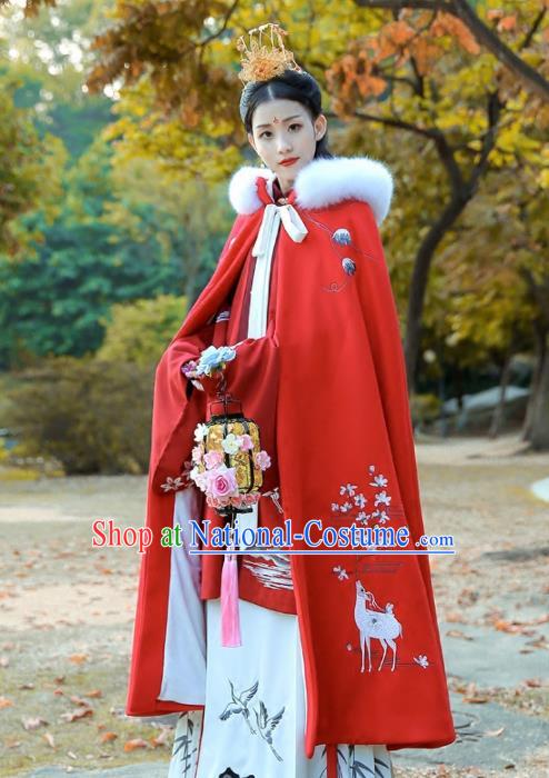 Chinese Ancient Ming Dynasty Nobility Lady Costumes Embroidered Red Cloak for Women