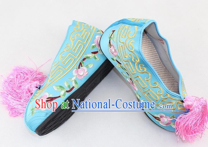 Chinese Traditional Beijing Opera Light Blue Blood Stained Shoes Ancient Handmade Princess Embroidered Shoes for Women