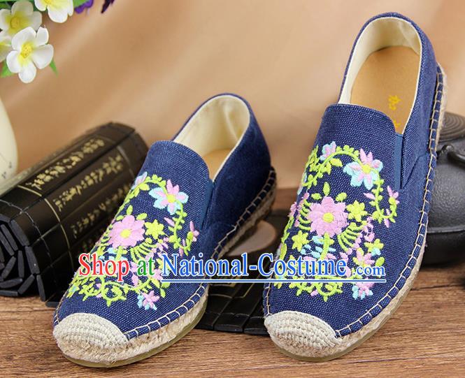 Chinese National Handmade Shoes Traditional Cloth Shoes Embroidery Flowers Blue Shoes for Women