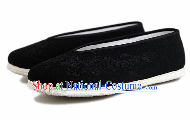 Chinese National Black Cloth Shoes Traditional Martial Arts Shoes Embroidery Dragon Shoes for Men