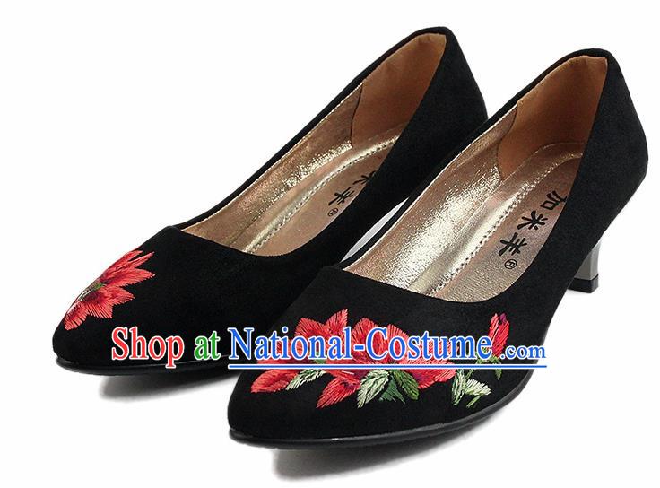 Chinese National Handmade Shoes Traditional Cloth Shoes Embroidered High-heeled Shoes for Women