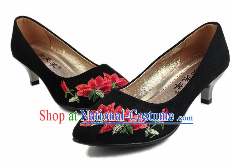 Chinese National Shoes Traditional Cloth Shoes Linen Shoes Embroidered Shoes