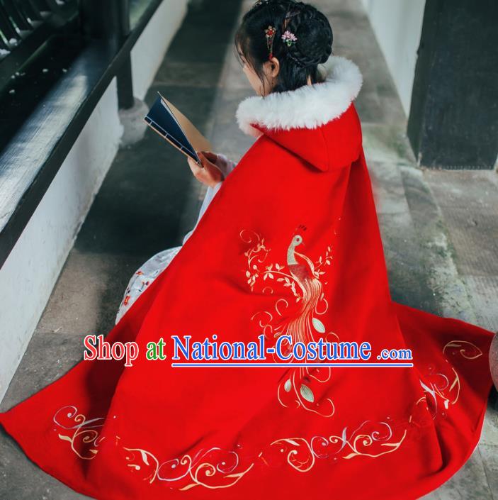 Chinese Traditional Costume Ancient Ming Dynasty Princess Embroidered Red Woolen Cloak for Women