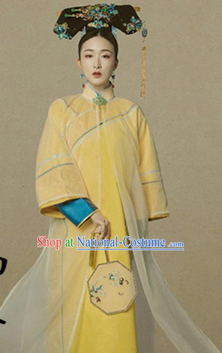 Traditional Chinese Qing Dynasty Palace Lady Costumes Ancient Manchu Imperial Consort Dress and Headpiece for Women