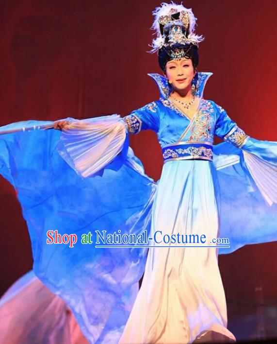 Chinese Tang Dynasty Imperial Consort Yang Embroidered Costumes Ancient Beauty Blue Hanfu Dress for Women