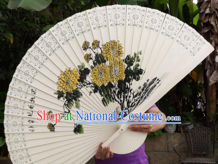 Chinese Traditional Fans Decoration Crafts Painting Chrysanthemum Folding Fans Wood Fans