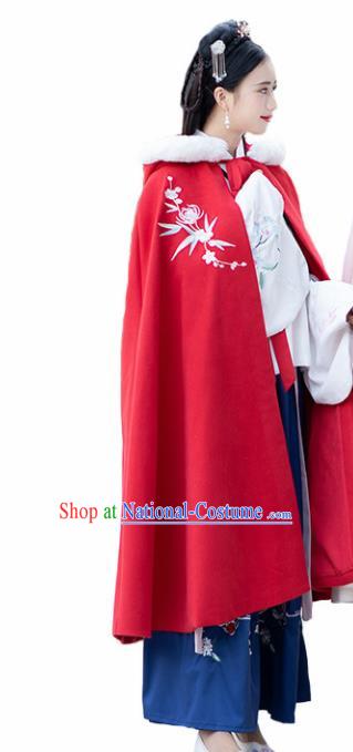 Chinese Ancient Ming Dynasty Princess Costume Embroidered Red Woolen Cloak for Women