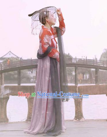 Chinese Ancient Palace Lady Hanfu Han Dynasty Imperial Concubine Queen Embroidered Historical Costumes