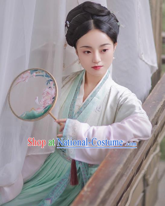 Chinese Ancient Palace Lady Hanfu Han Dynasty Imperial Concubine Queen Embroidered Historical Costumes