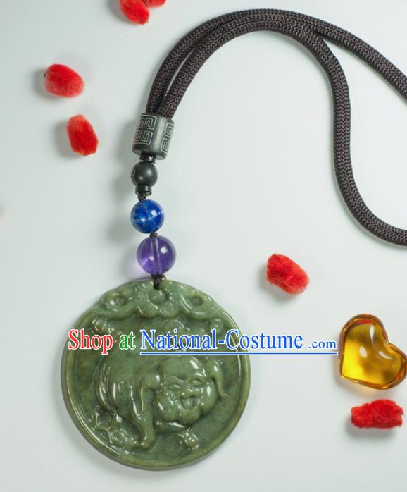 Chinese Traditional Jewelry Accessories Carving Pig Jade Necklace Handmade Jadeite Pendant