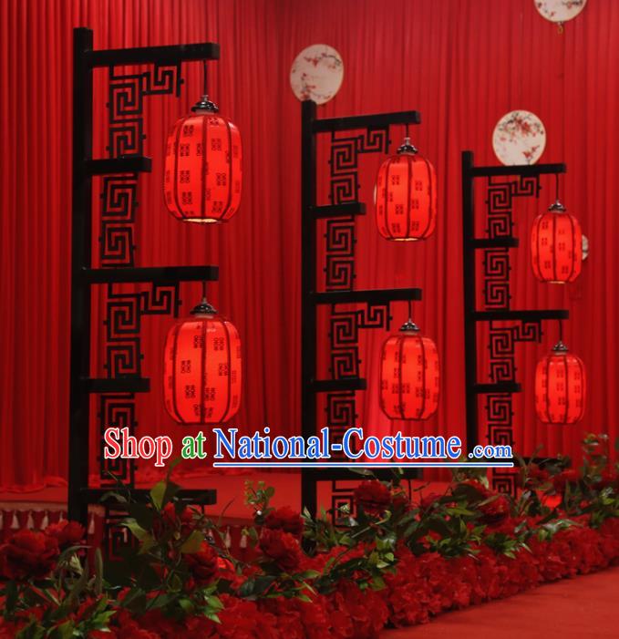 Chinese Traditional Red Palace Lantern Ceiling Lamp LED Light