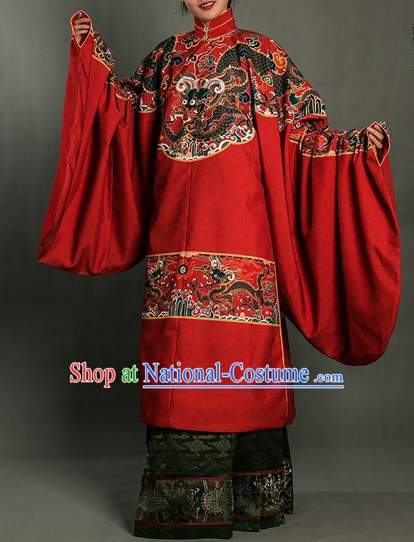 Chinese Traditional Ming Dynasty Queen Clothing Ancient Palace Lady Embroidered Costumes for Women