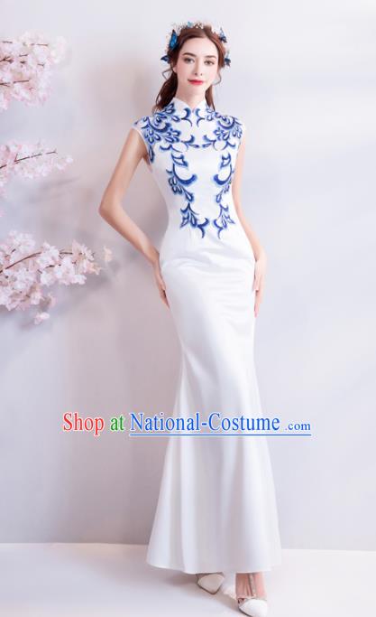 Chinese Traditional Chorus White Cheongsam Wedding Bride Compere Red Full Dress for Women