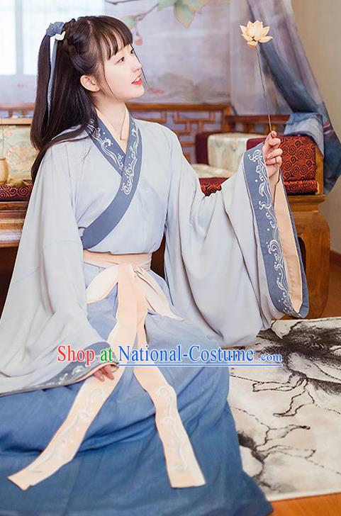 Chinese Ancient Palace Lady Hanfu Ming Dynasty Imperial Concubine Queen Embroidered Historical Costumes