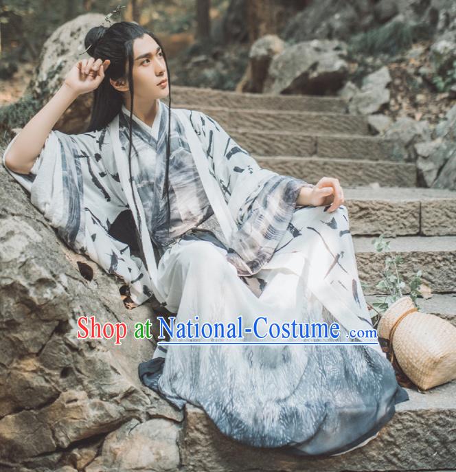 Chinese Ancient Palace Lady Hanfu Jin Dynasty Swordswoman Queen Embroidered Historical Costumes