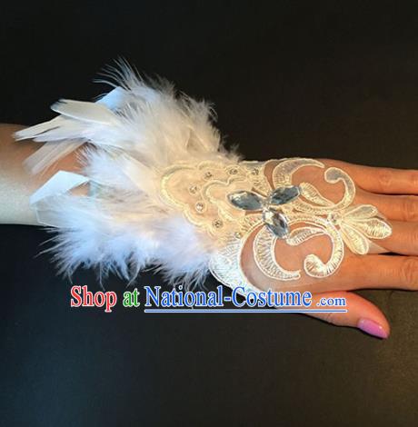 Top Grade Halloween Catwalks Wristlet Accessories Brazilian Carnival White Feather Bracelet for Women