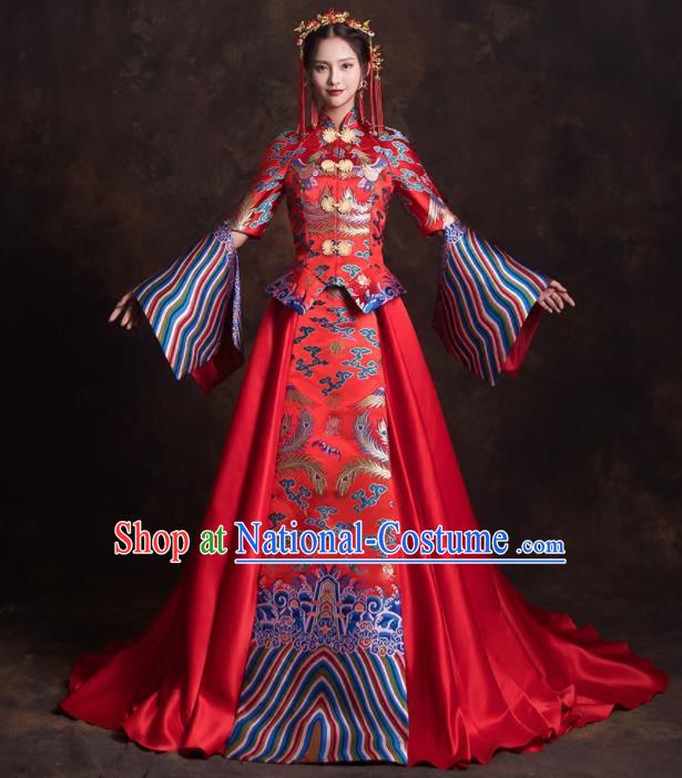 Chinese Traditional Red Xiuhe Suits Ancient Bride Embroidered Trailing Wedding Dress for Women