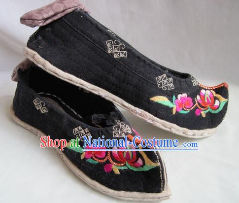 Asian Chinese Traditional Hanfu Shoes Ethnic Handmade Embroidered Shoes for Women