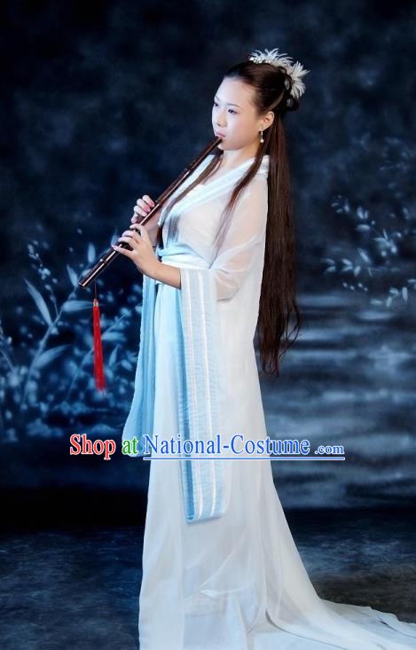 Chinese Ancient Swordswoman Costumes Tang Dynasty Princess White Hanfu Dress for Women