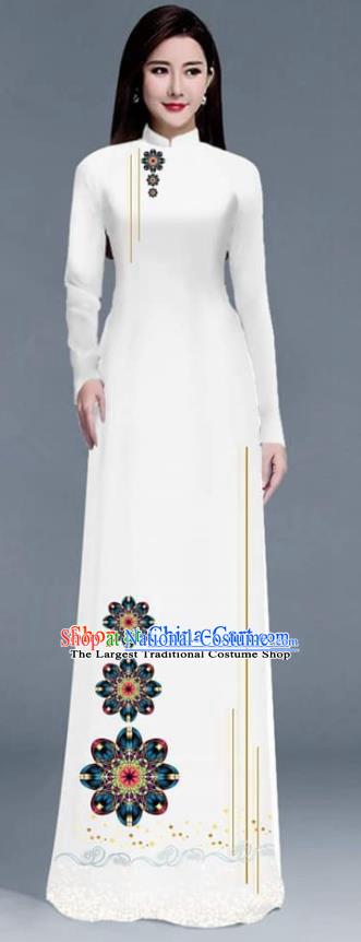 Asian Traditional Vietnam Ao Dai Costume Vietnamese Bride White Cheongsam for Women