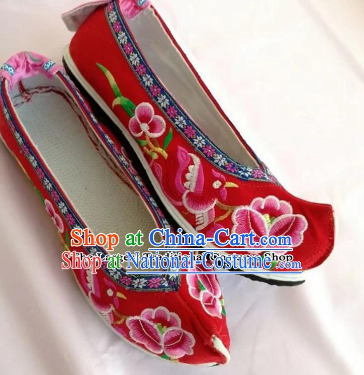 Chinese Traditional Hanfu Red Shoes Embroidered Shoes Handmade Cloth Shoes for Women