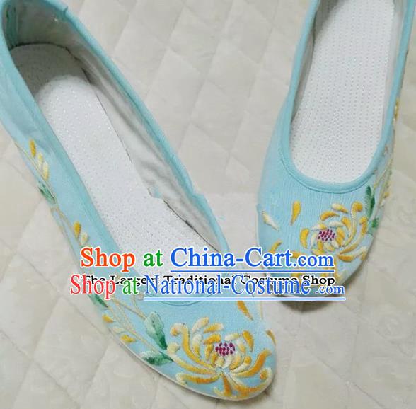 Chinese Traditional Hanfu Shoes Ancient Princess Embroidered Chrysanthemum Shoes Handmade Cloth Shoes for Women