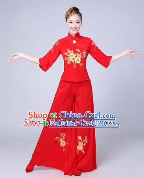 Traditional Chinese Folk Dance Fan Dance Yangko Costumes Group Dance Red Clothing for Women