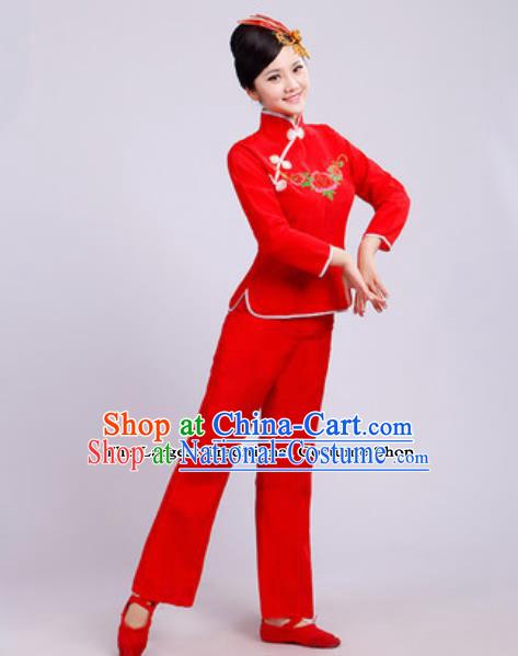 Traditional Chinese Folk Dance Fan Dance Costumes Yanko Dance Group Dance Red Clothing for Women