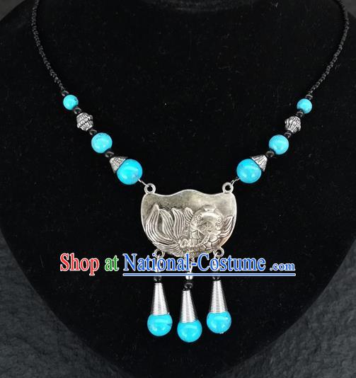 Chinese Traditional Jewelry Accessories Yunnan National Carving Fish Blue Beads Minority Necklace for Women